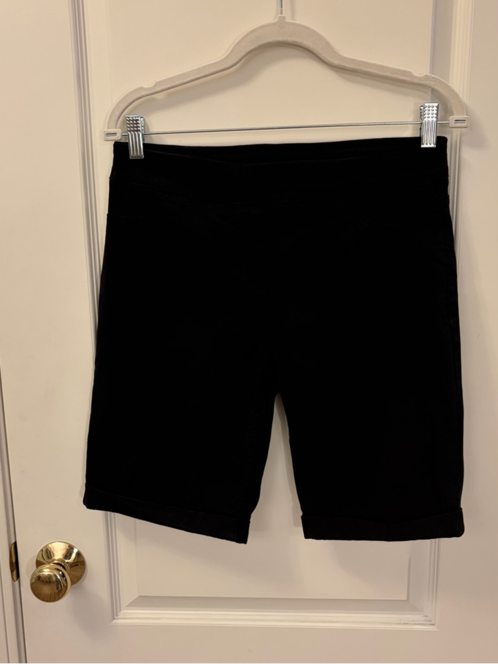 Soft Surroundings Black Bermuda Shorts Size PS